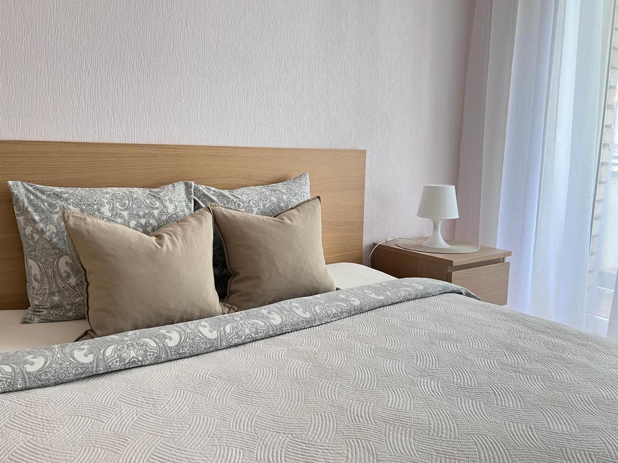 Center Two Bedroom Apartment Daugavpils Kültér fotó