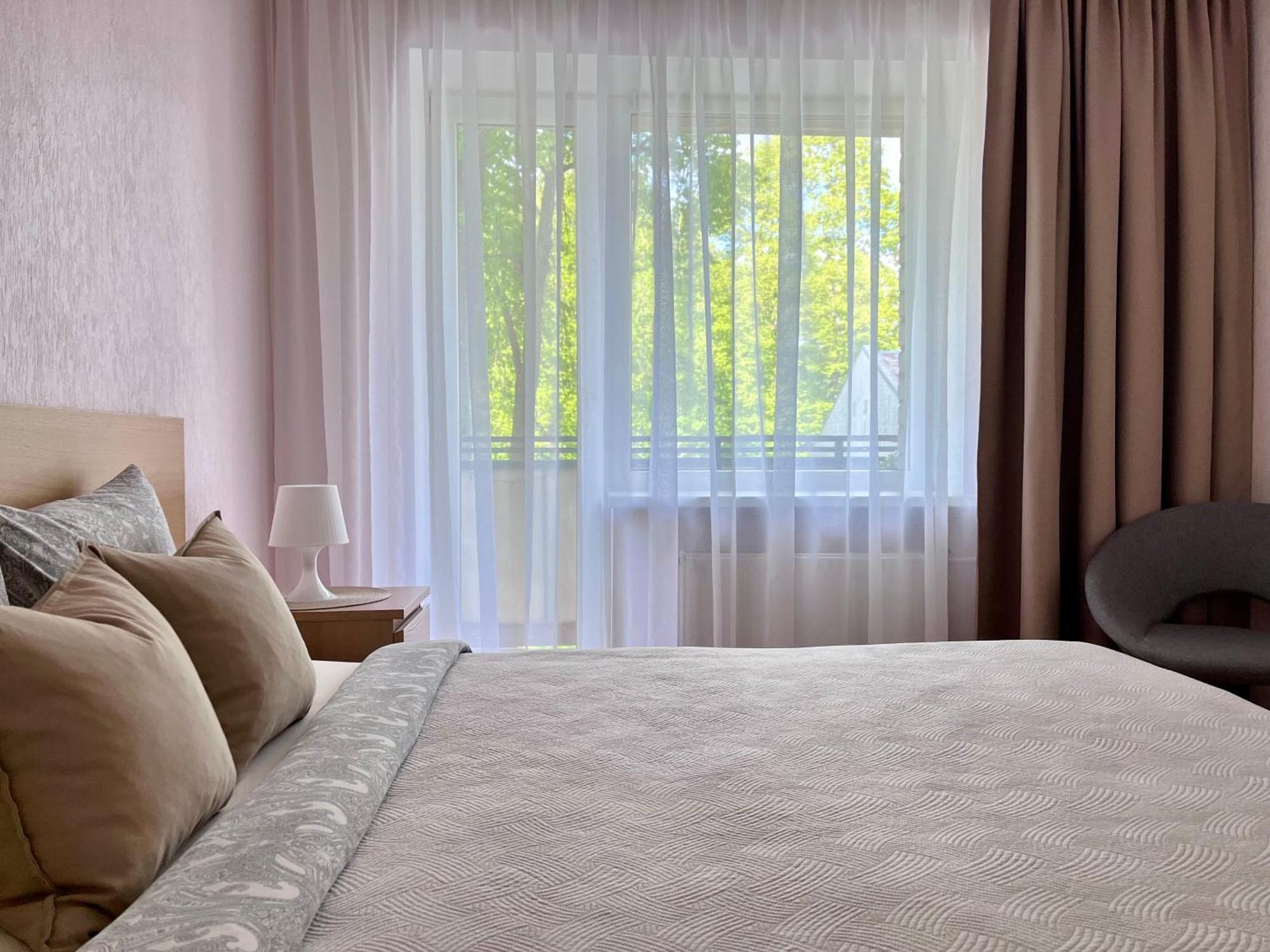 Center Two Bedroom Apartment Daugavpils Kültér fotó